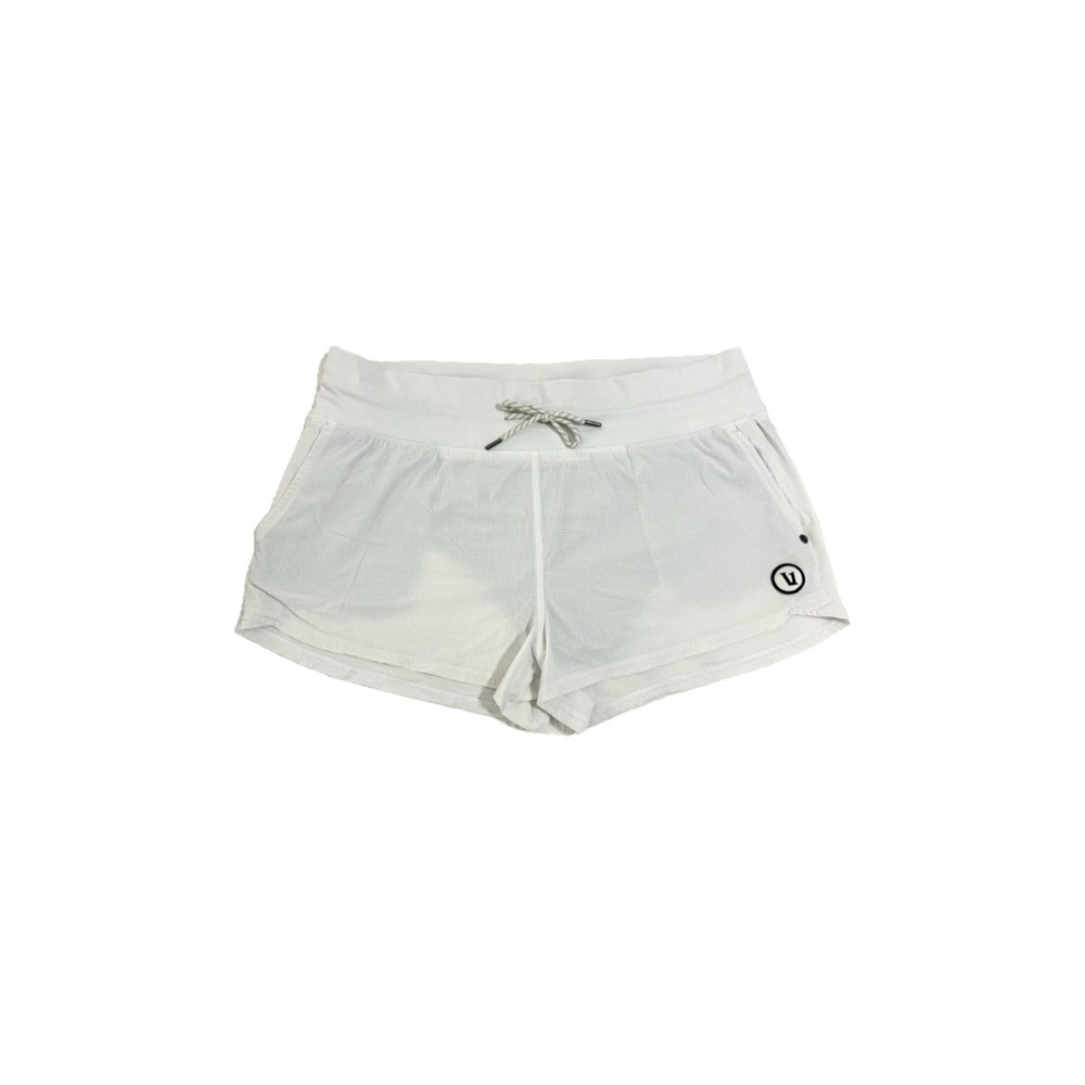 Vuori Women’s Seabreeze Short in White - Size Large